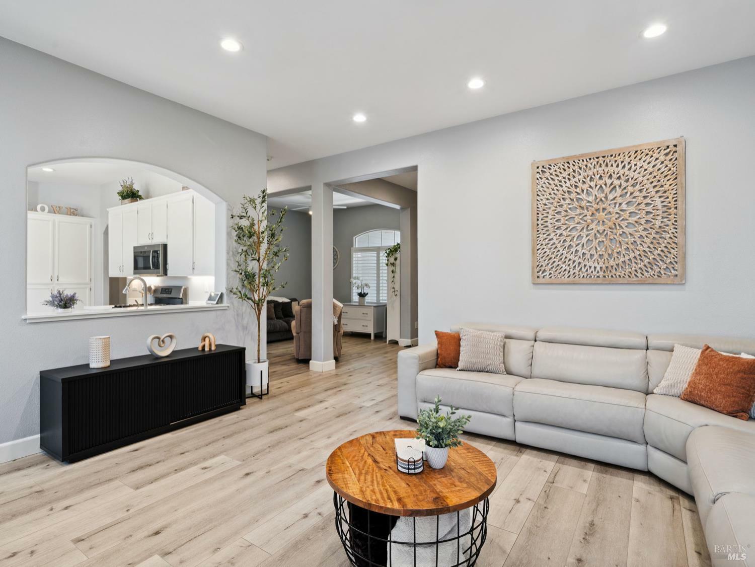 Property Photo: 5413 Diane Way CA 95409