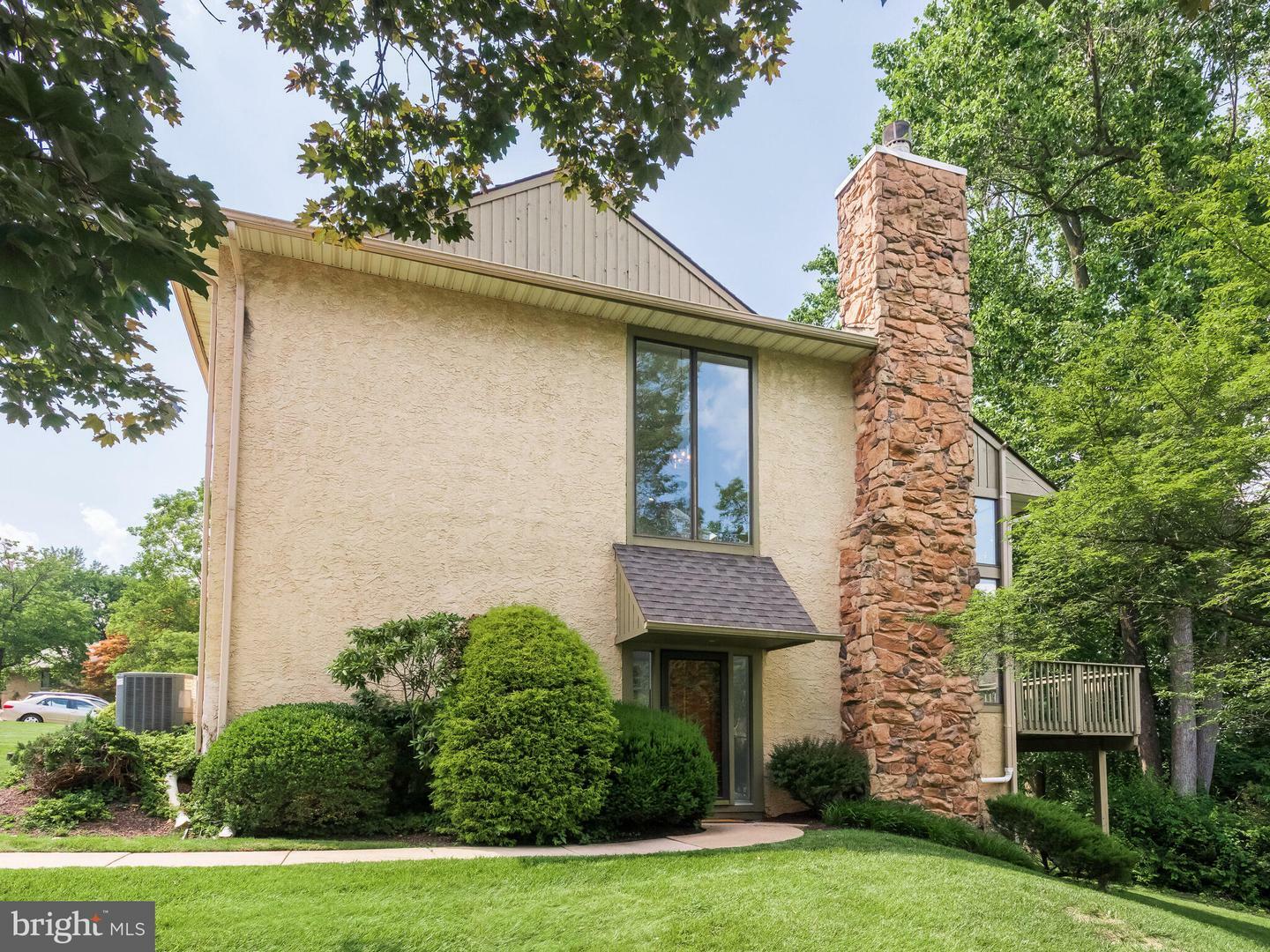 398 Lynetree Drive 11-D  West Chester PA 19380 photo