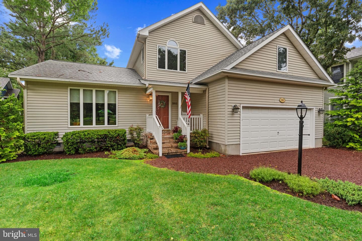 Property Photo:  203 Oyster Shell Cove  DE 19930 