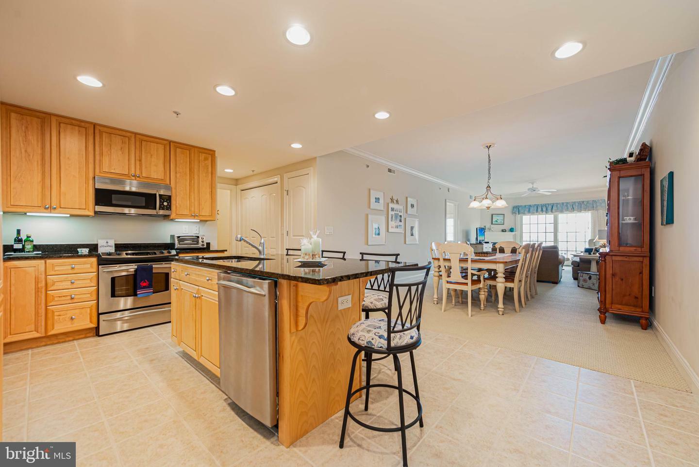 Property Photo: 301 14th Street 304 MD 21842