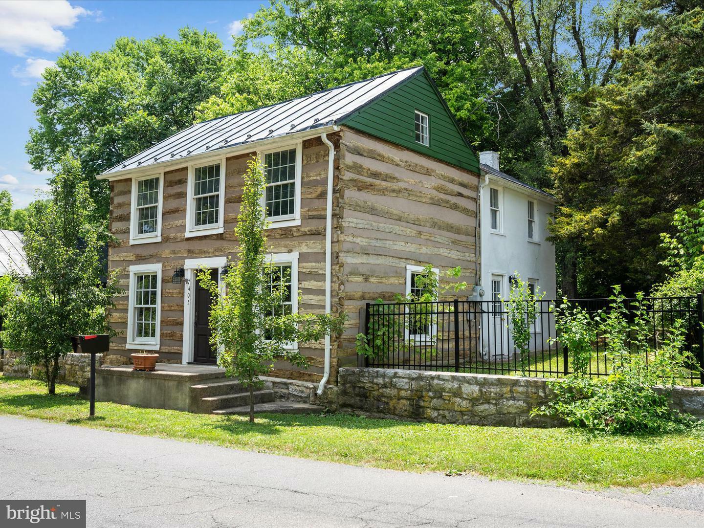 Property Photo: 7405 Queen Street WV 25430