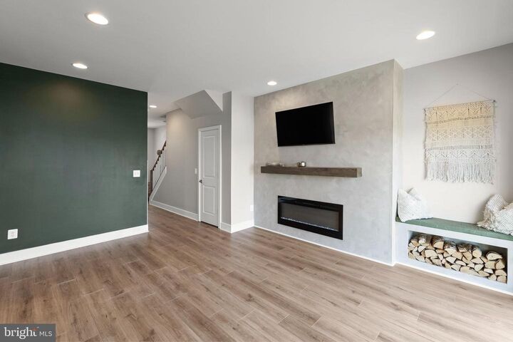 Property Photo:  102 Phacelia Way  VA 22630