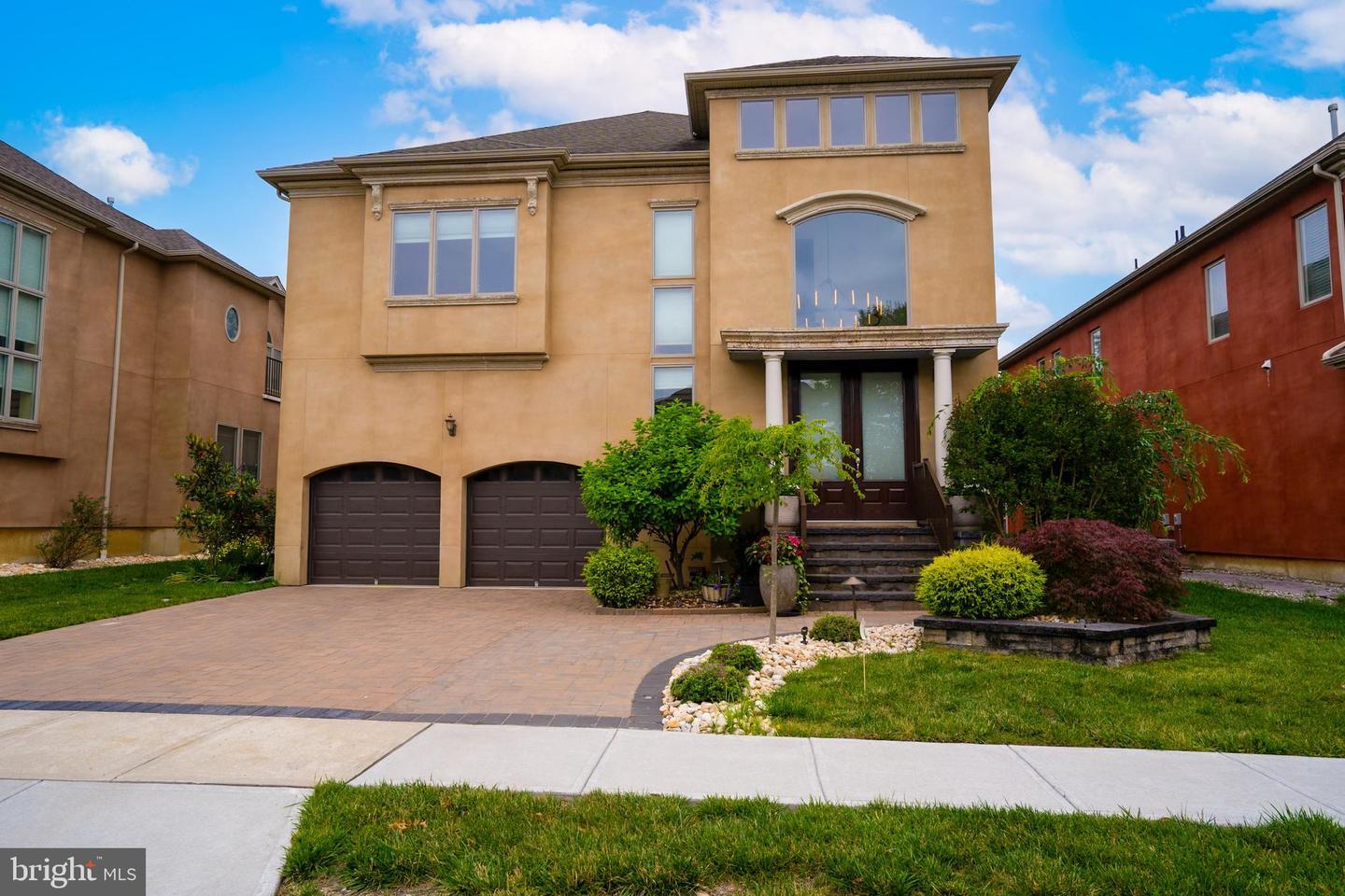 Property Photo: 67 Davinci Drive NJ 08852