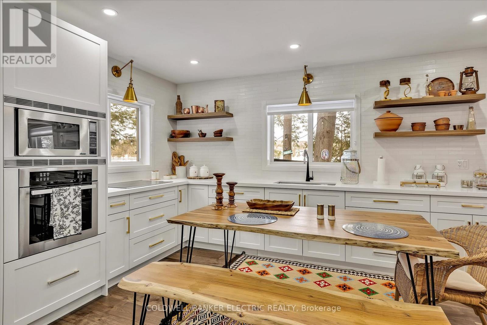 Property Photo: 1224 McCrackens Lane ON K0M 2K0