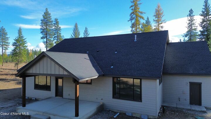 Property Photo:  55 Cannon Lane  ID 83804