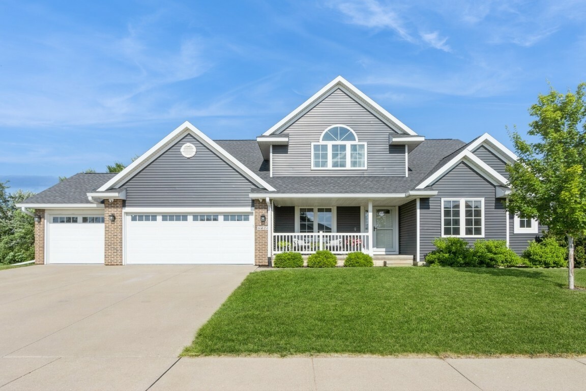 6416 Windy Meadow Lane NE  Cedar Rapids IA 52411 photo