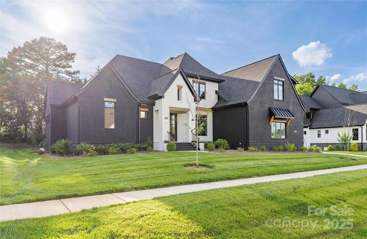 Property Photo: 10119 Laurier Lane NC 28078