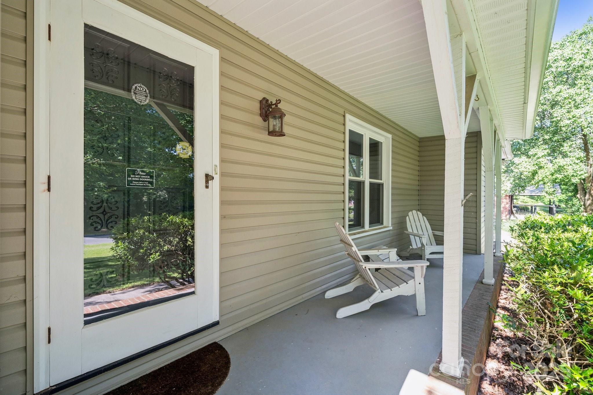 Property Photo: 4432 Bob White Court NC 28213