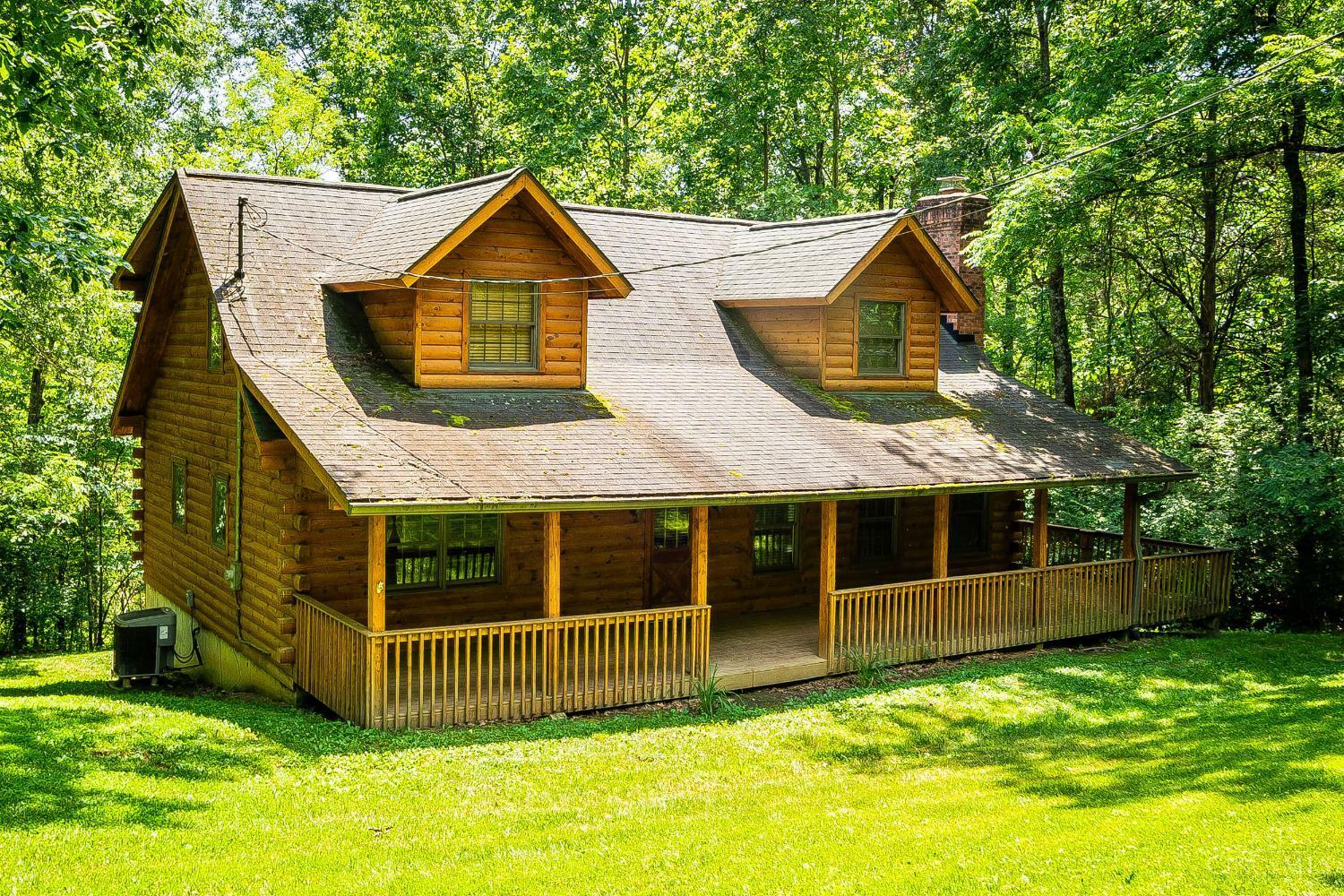 Property Photo:  2914 Pond Run Lane  OH 45157 