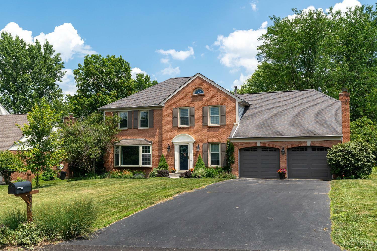 Property Photo: 8006 Hunters Ridge Drive OH 45069