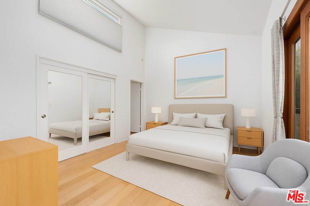 Property Photo: 2016 Euclid St CA 90405