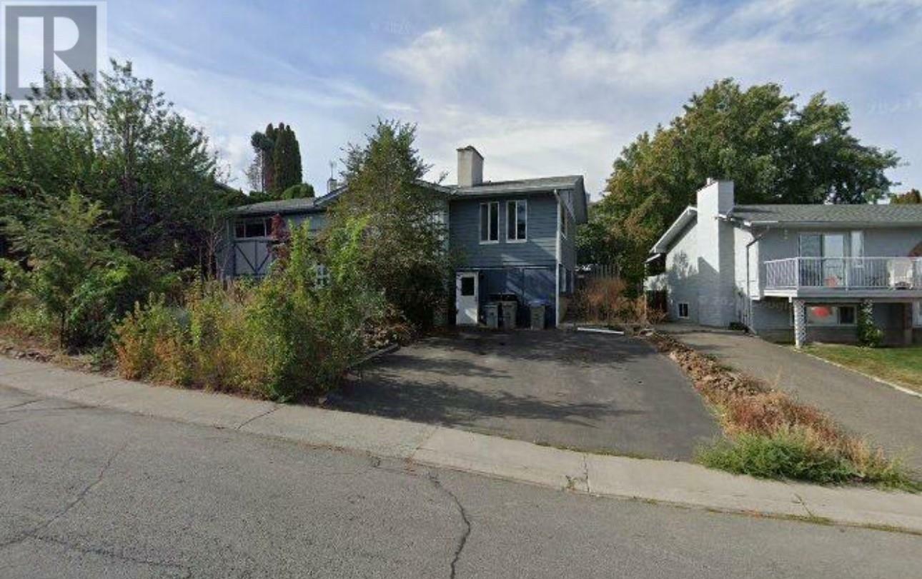 127 Silverthrone Crescent  Kamloops BC V2C 1R4 photo