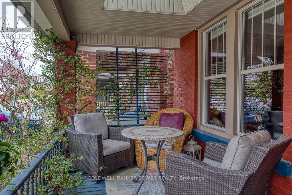 Property Photo:  583 Rosedale Street  ON N6B 2C7 