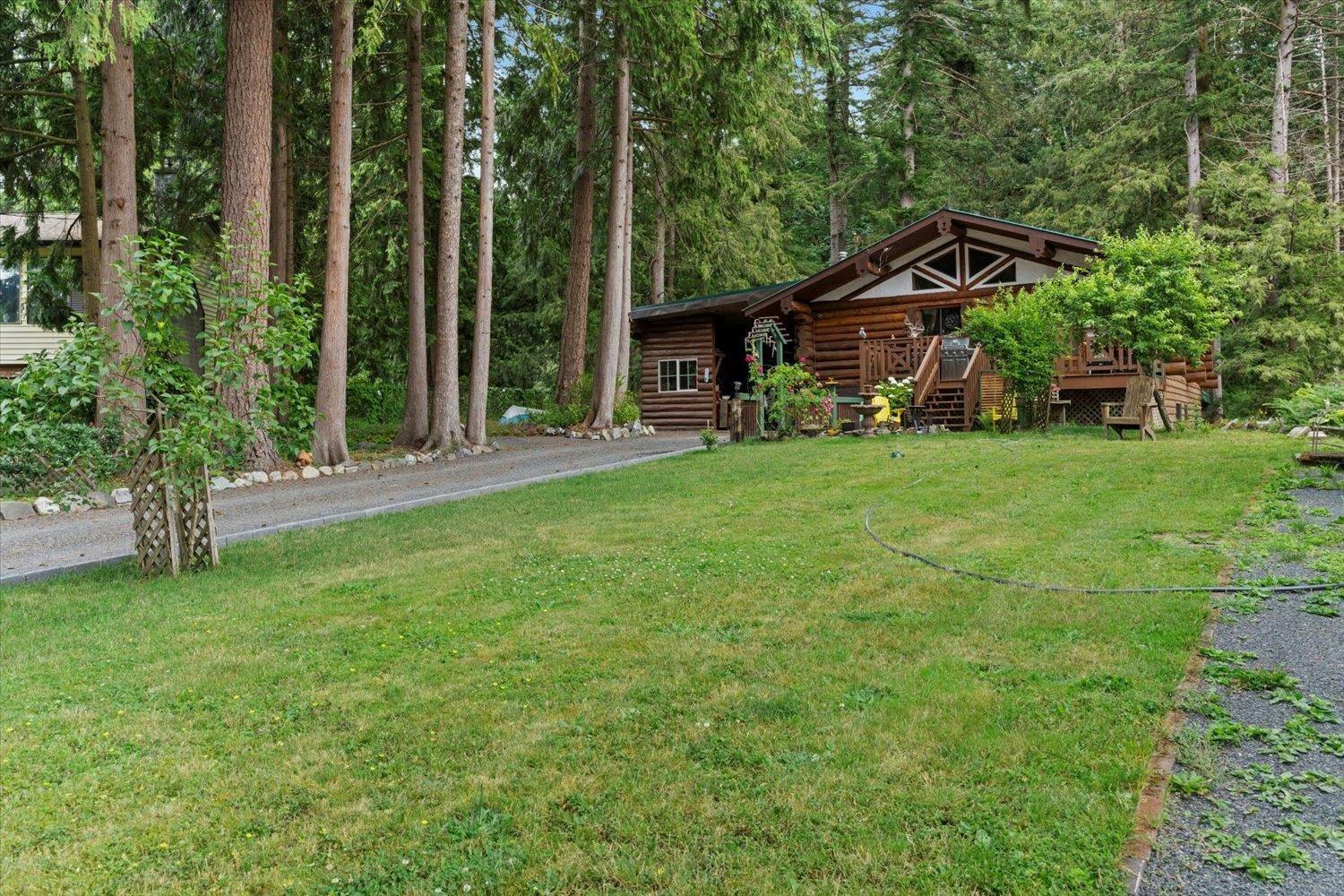 3834 Karen Drive  Cultus Lake BC V2R 5A5 photo