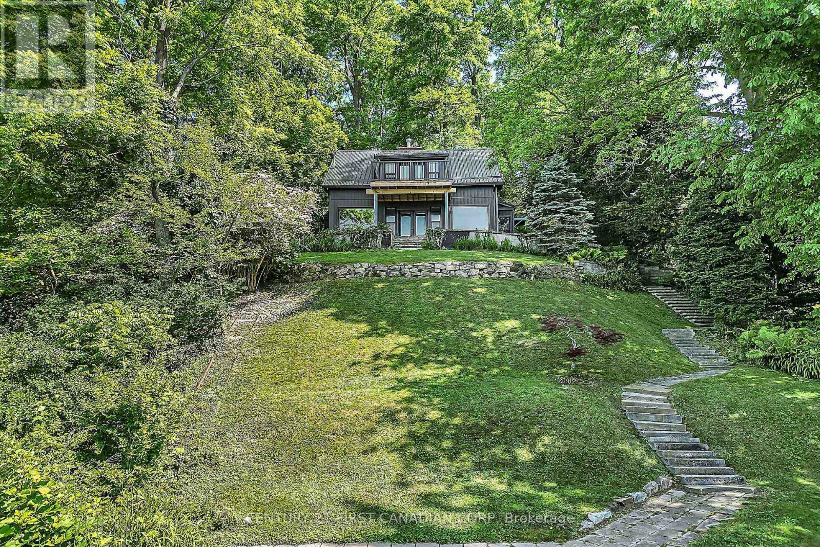 Property Photo: 147 Harrison Place ON N5L 1A1