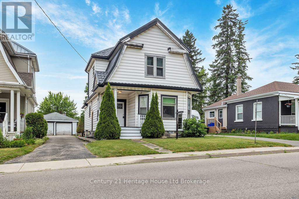145 King Street East  Ingersoll (Ingersoll - South) ON N5C 1G8 photo