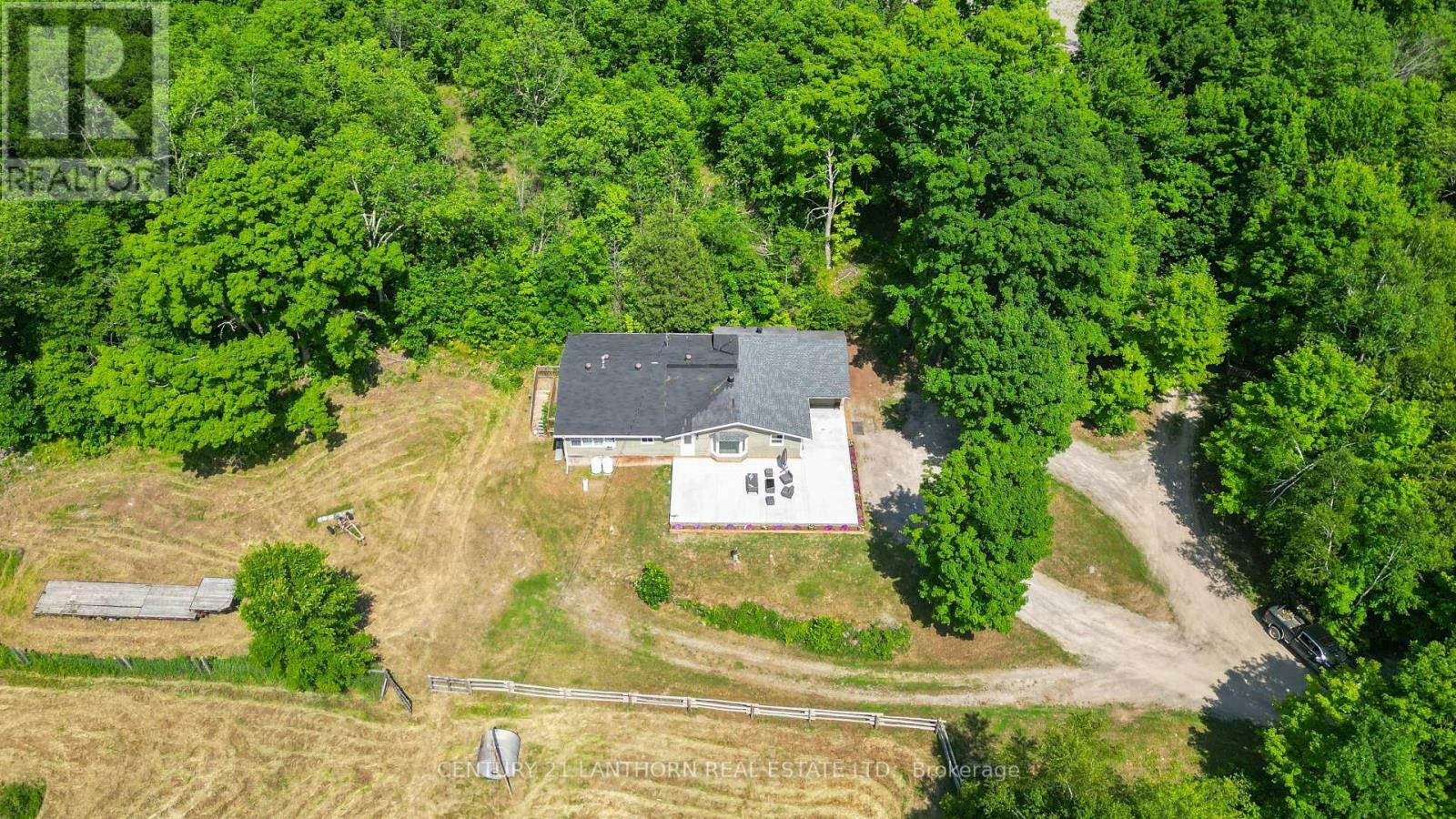 Property Photo:  932 Hunt Club Road  ON K0K 2K0 