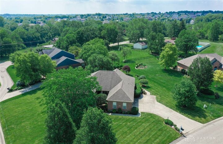 Property Photo:  595 Heatherwoode Circle  OH 45066 