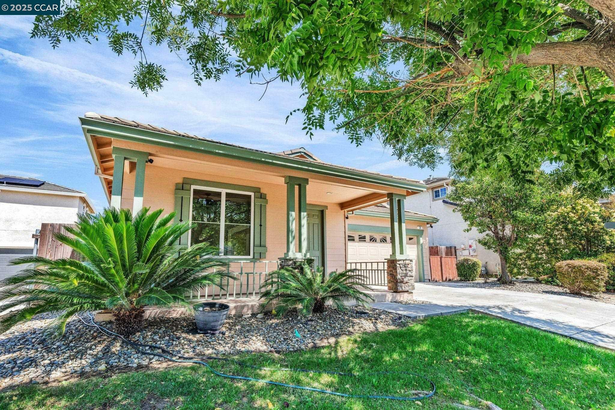 Property Photo: 24 Puffin Cir CA 94561