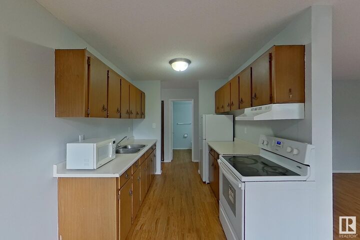 Property Photo:  10725 111 Street NW 306  AB T5H 3G2 