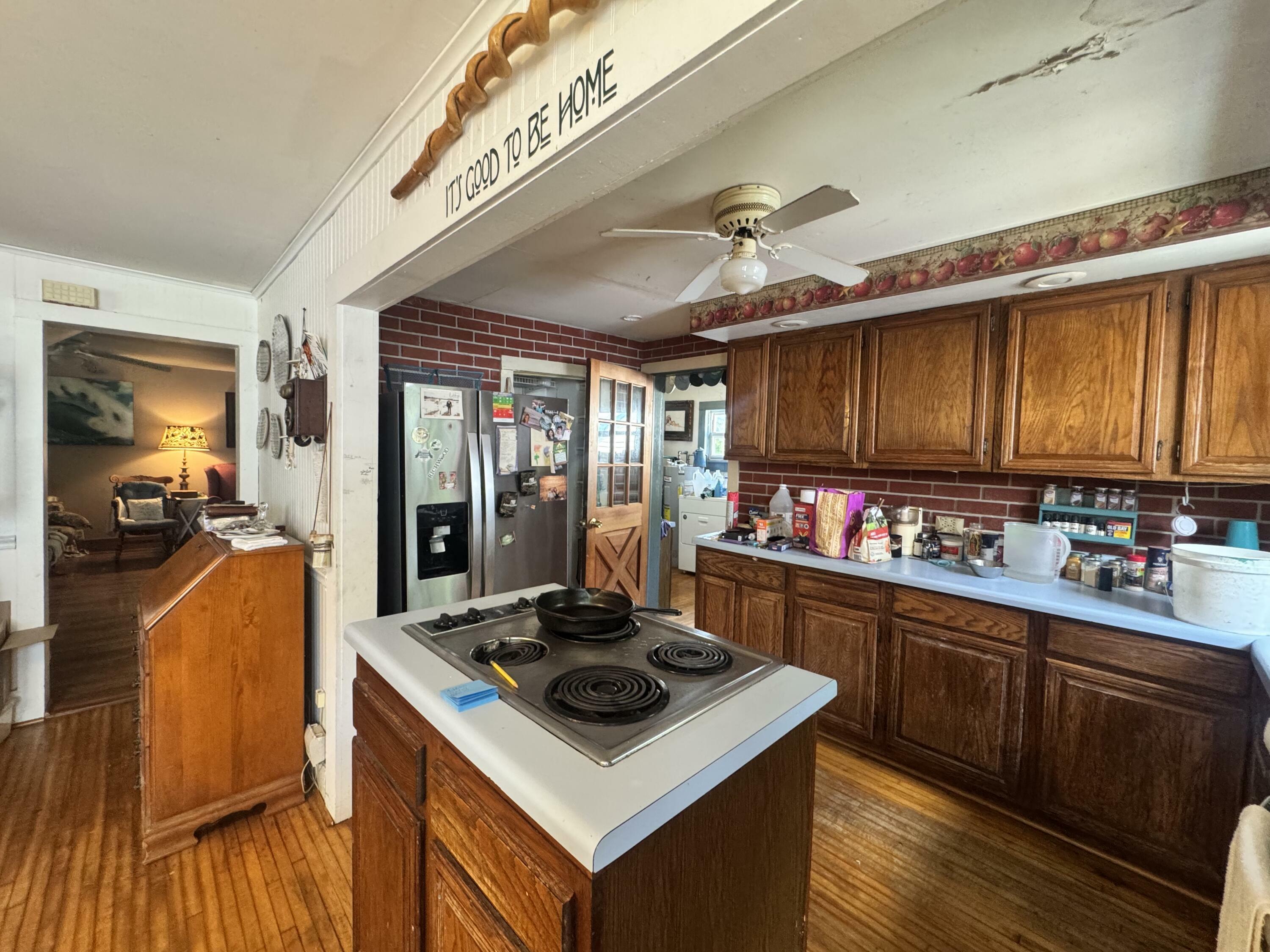 Property Photo: 27 Cherry St WV 26261