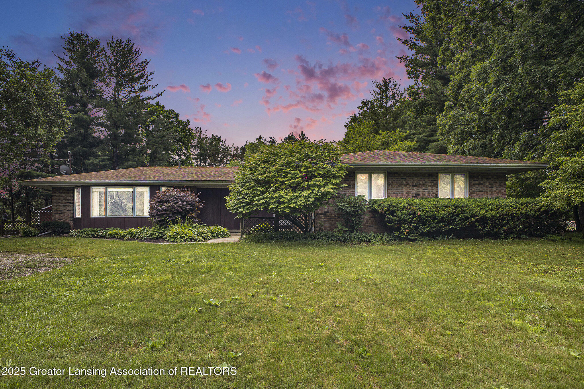 4825 Thurlby Road  Mason MI 48854 photo