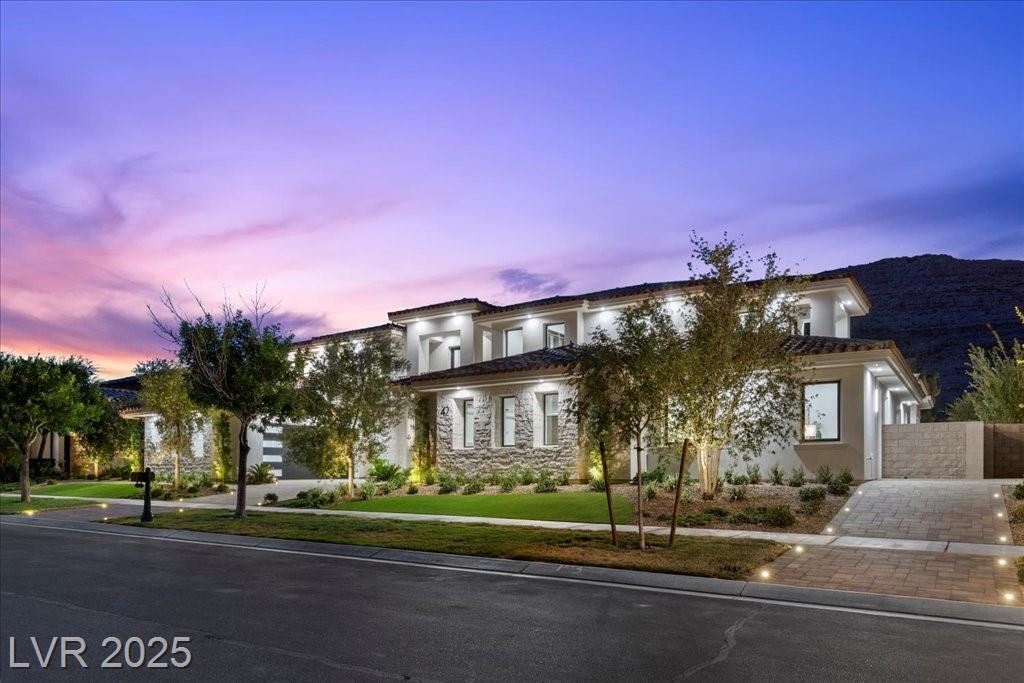 Property Photo: 42 Ravenswood Avenue NV 89141
