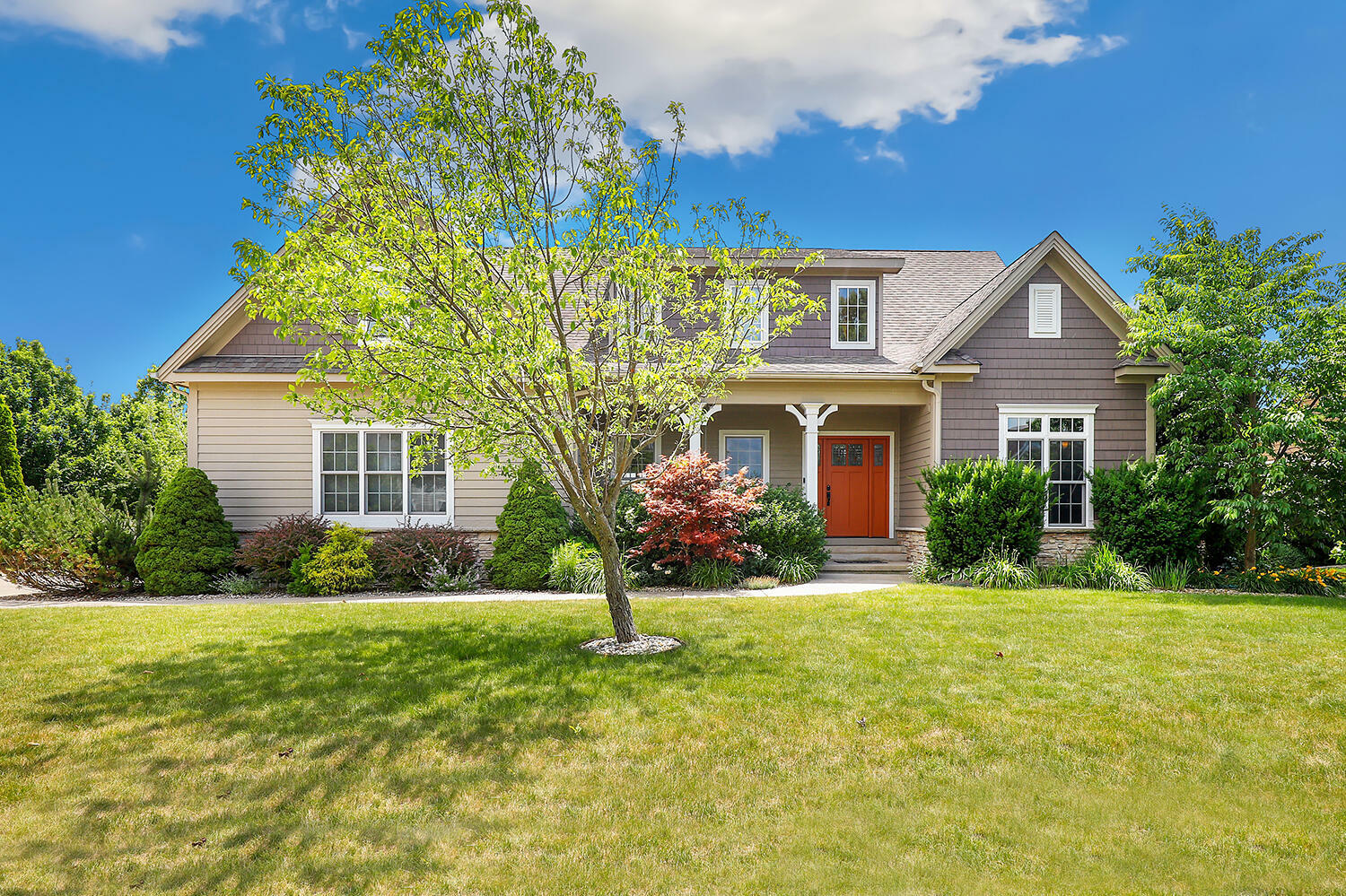 3302 Kickbush Drive  Valparaiso IN 46385 photo