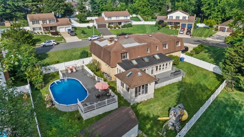 Property Photo: 5 Peppermint Hill Rd NJ 08902