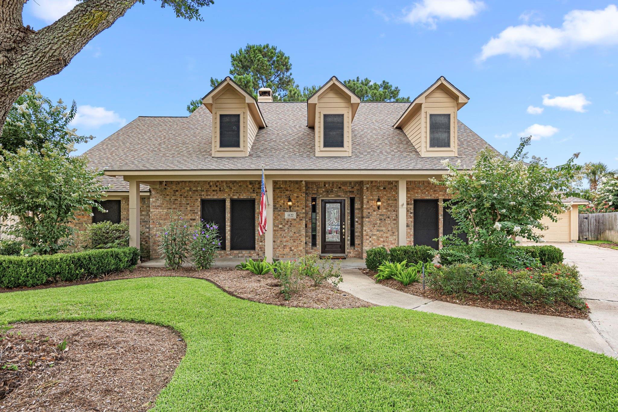 Property Photo:  1122 Abby Court  TX 77493 