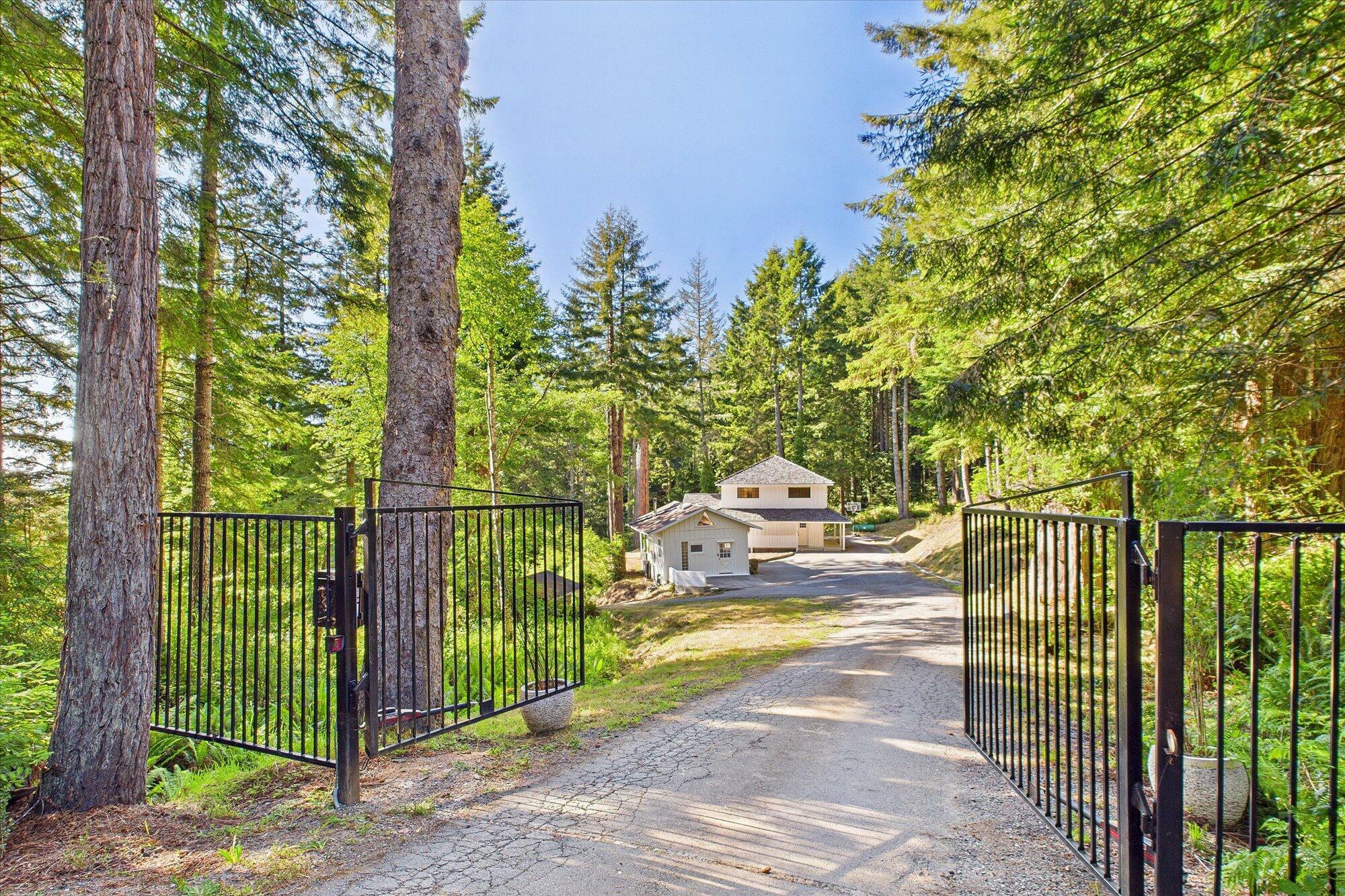 2765 Fickle Hill Road  Arcata CA 95521 photo