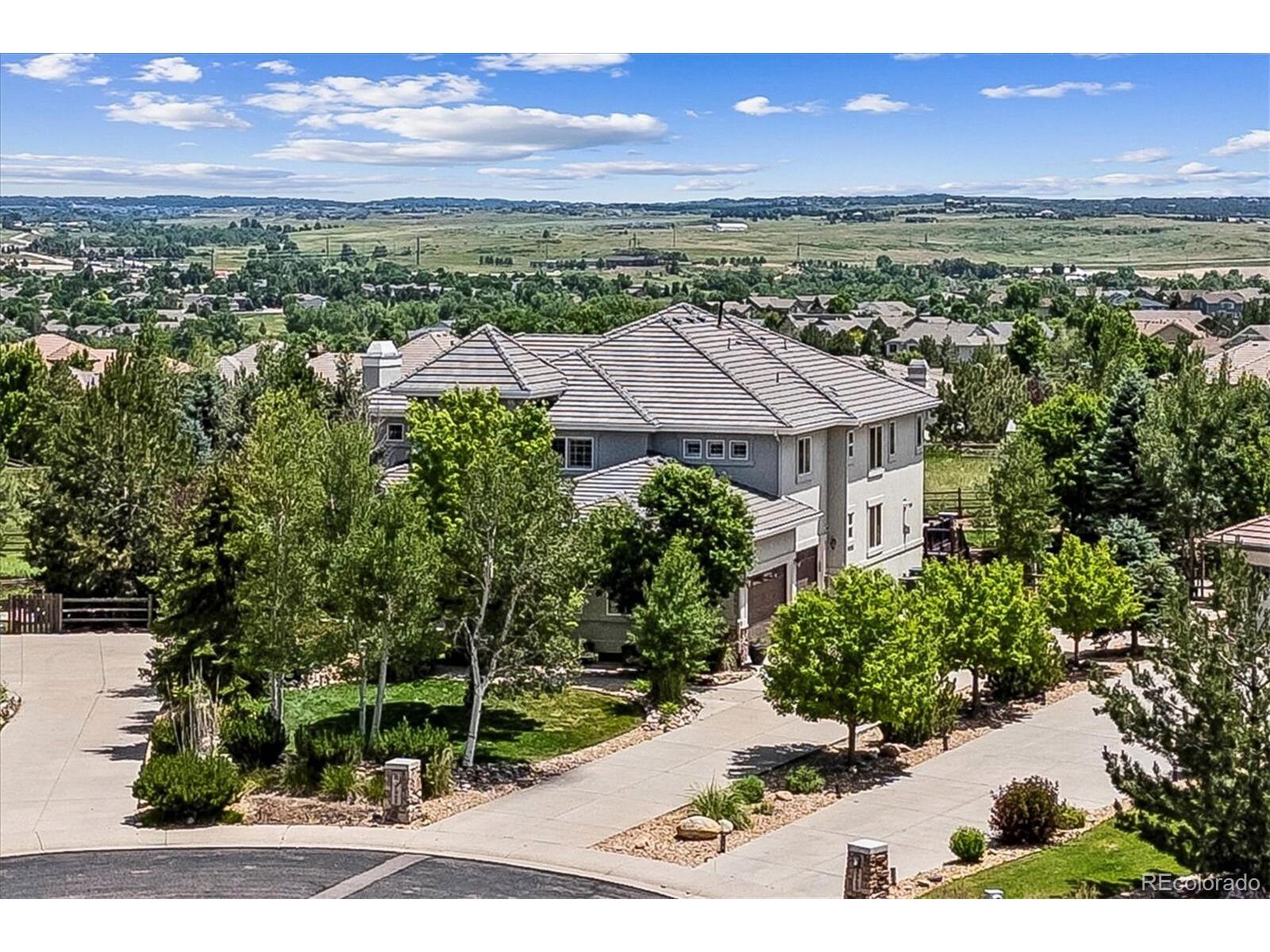 Property Photo: 5665 Vistancia Ct CO 80134