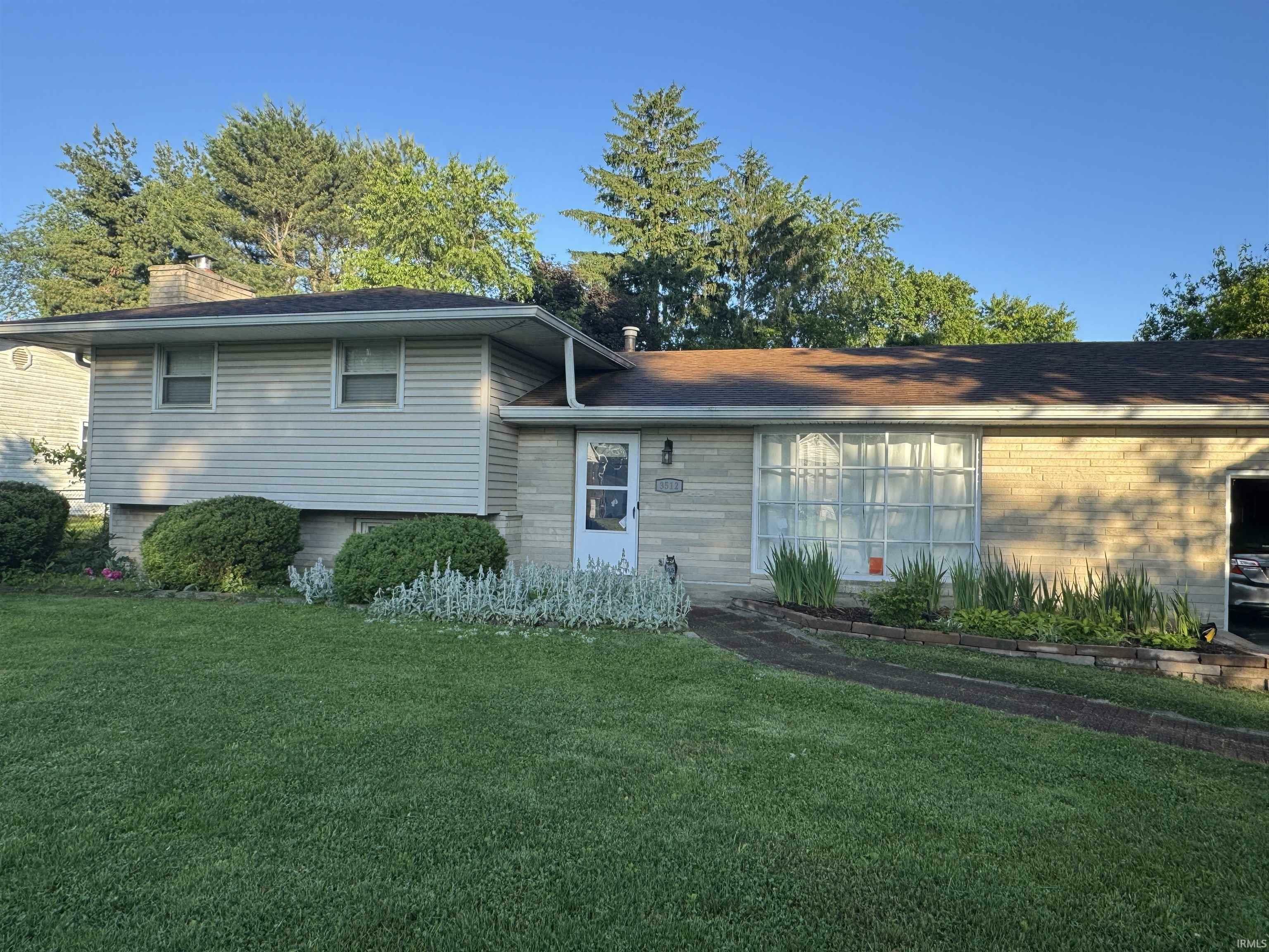 Property Photo:  3512 S Bainbridge Drive  IN 47401 