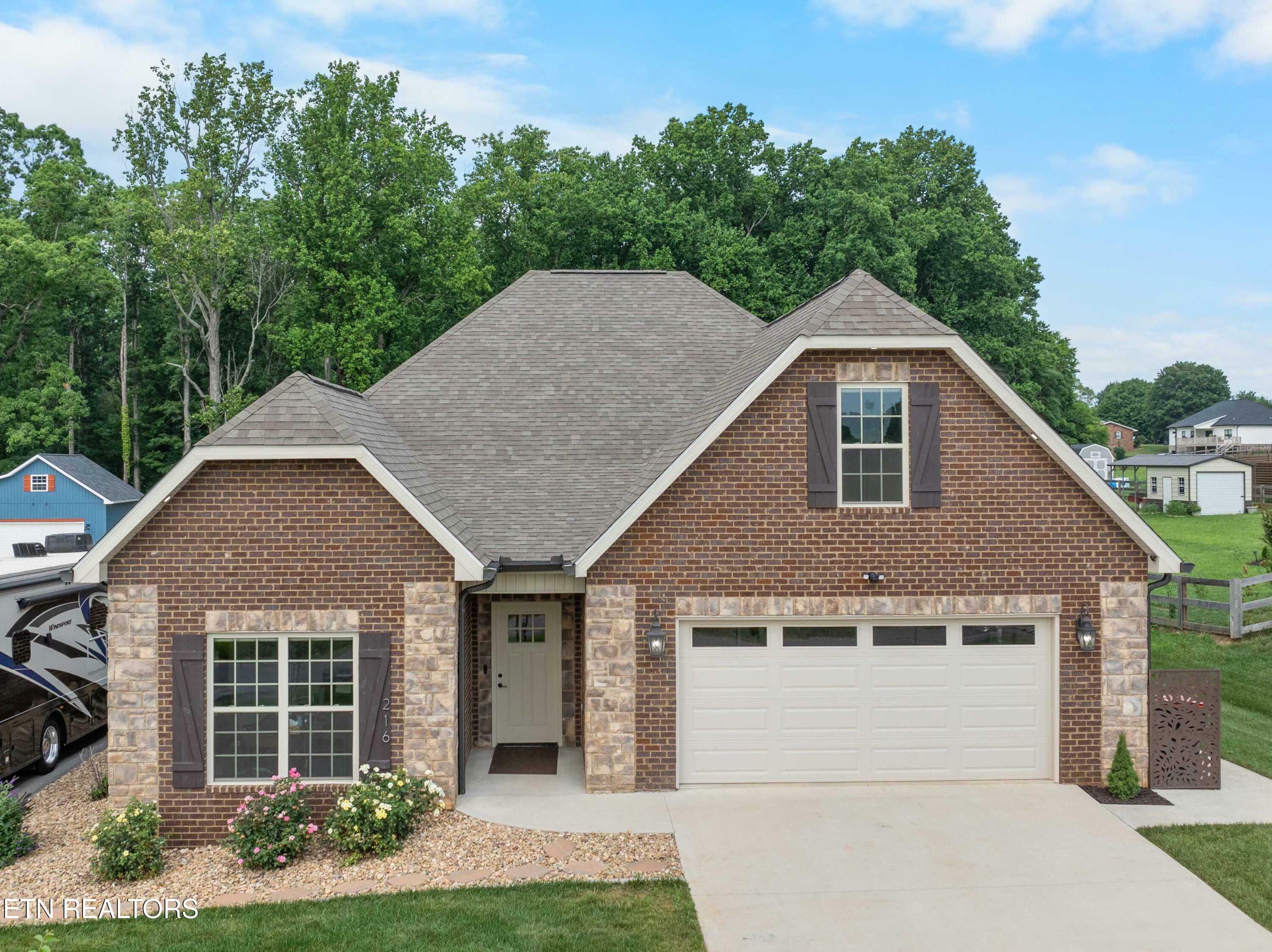 Property Photo: 216 Butterfly Way TN 37801