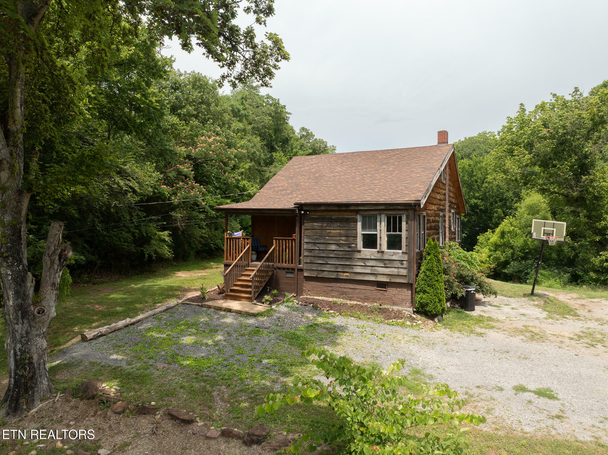 Property Photo: 7724 Hodges Ferry Road TN 37920