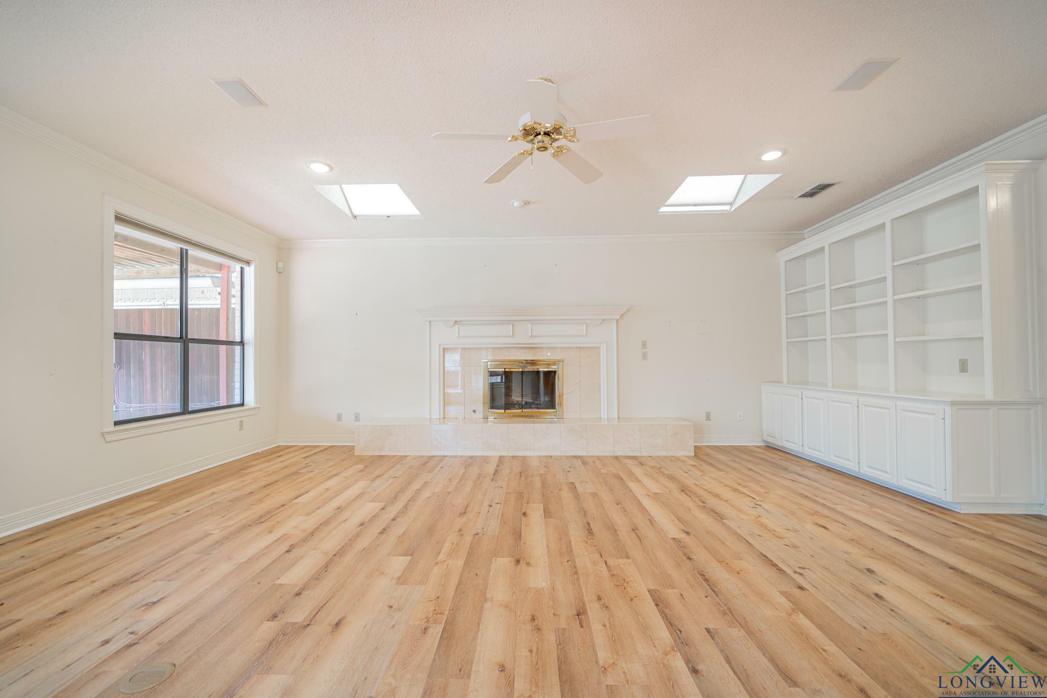 Property Photo:  807 Vicksburg Court  TX 75601 