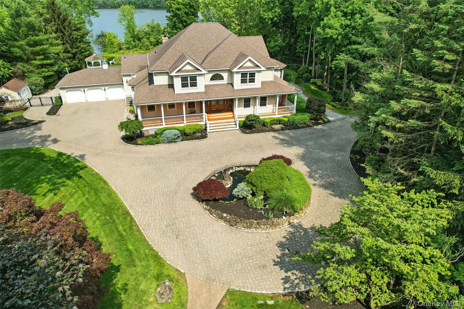 Property Photo: 55 Kinsley Grove NY 10965