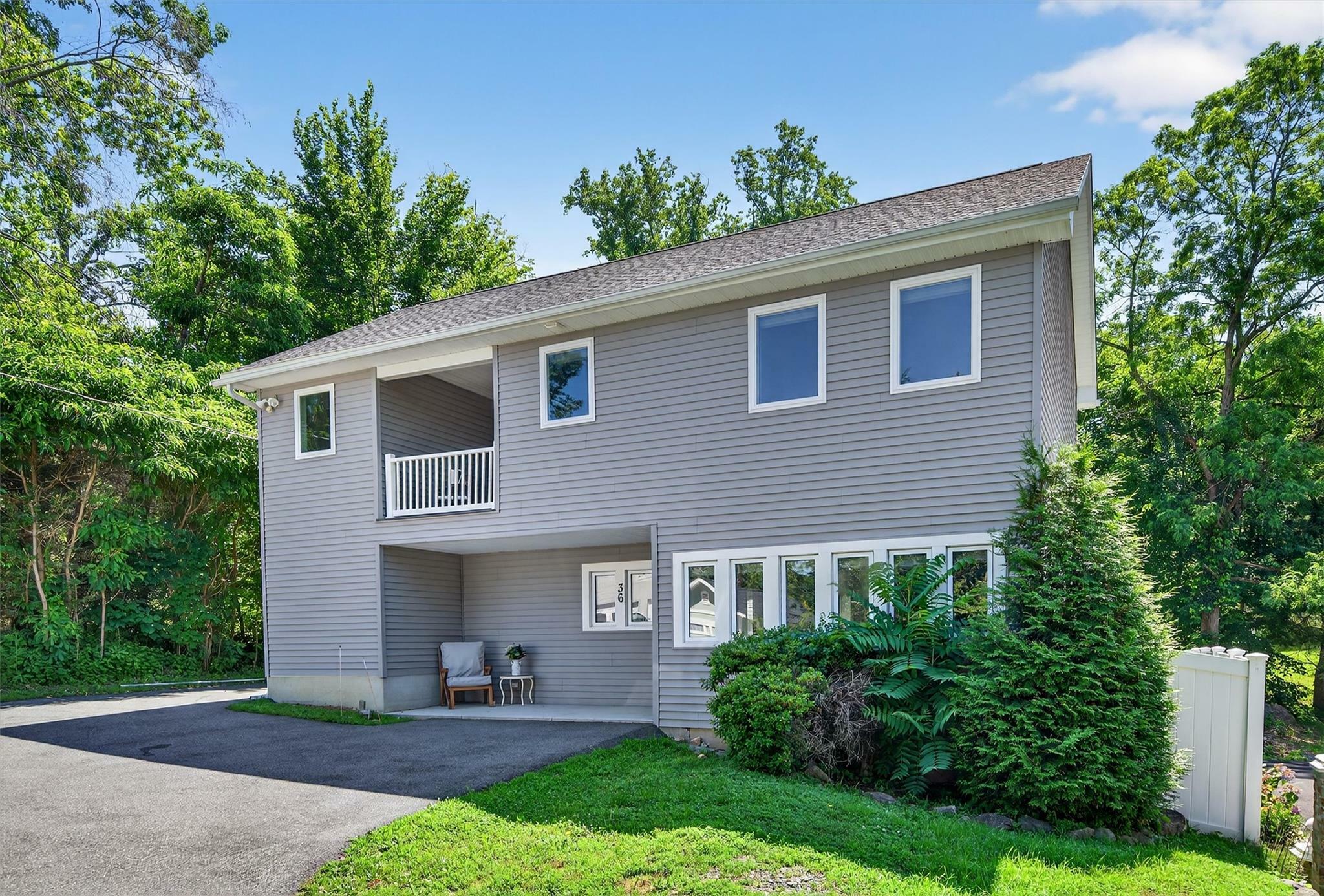 Property Photo:  36 Bluff Avenue  NY 10925 