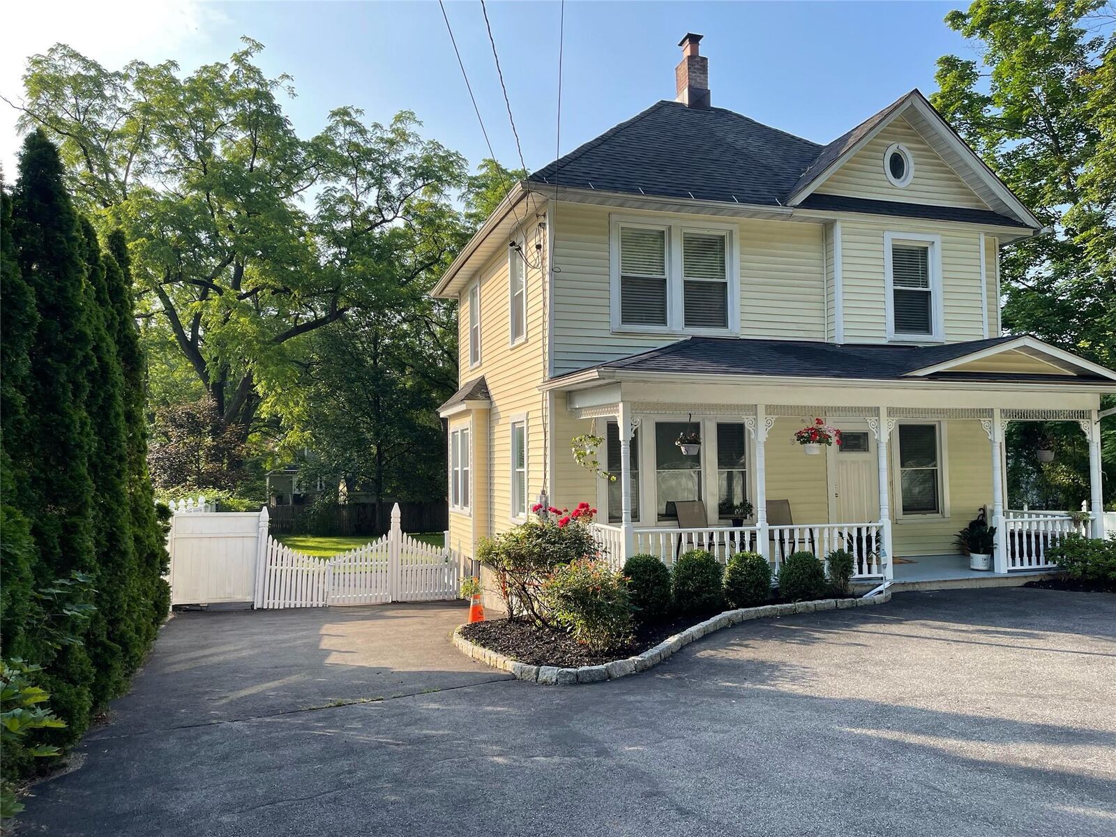 Property Photo: 73 S Bedford Road NY 10514