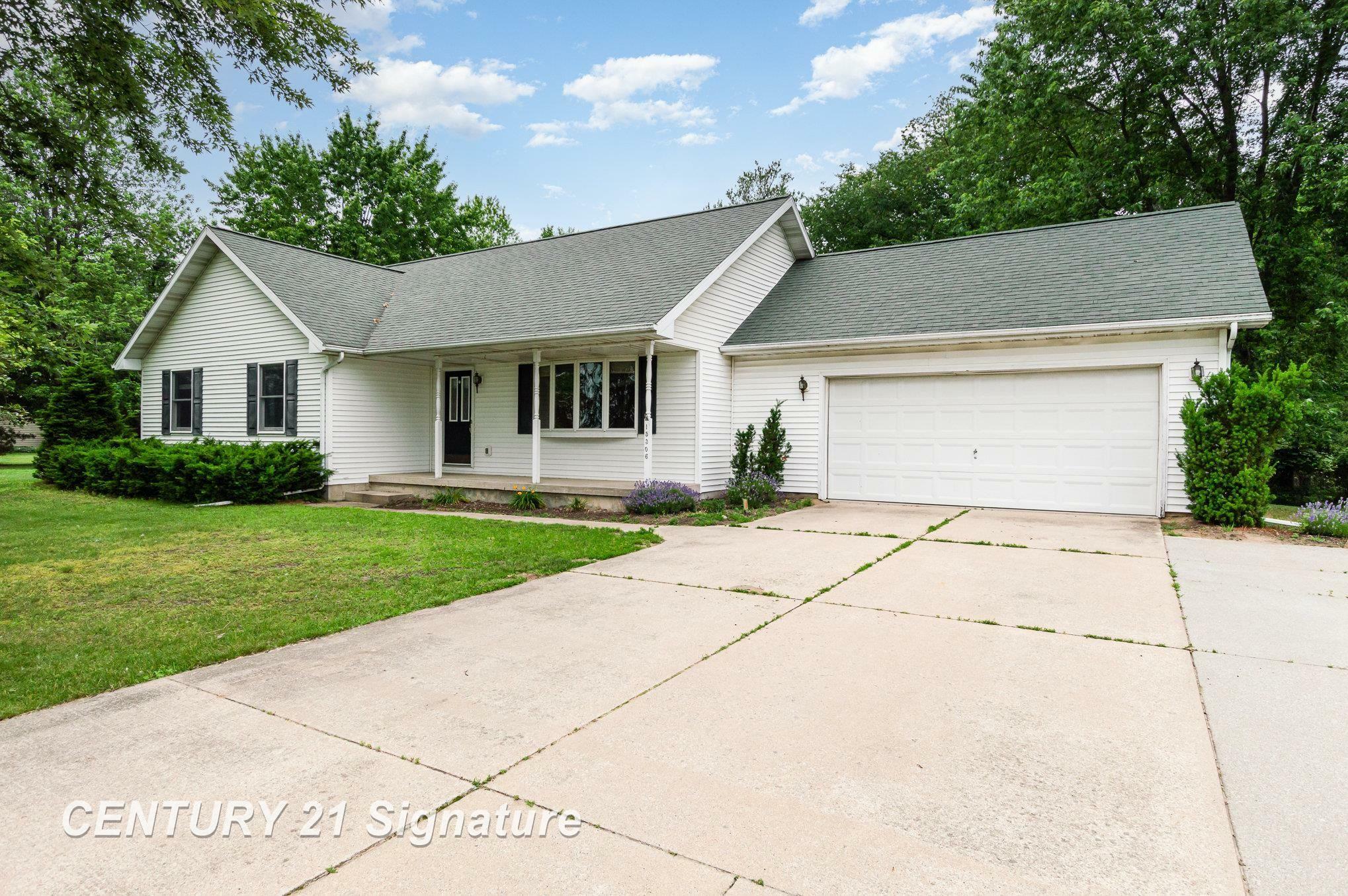 Property Photo: 15306 Doyle Road MI 48626