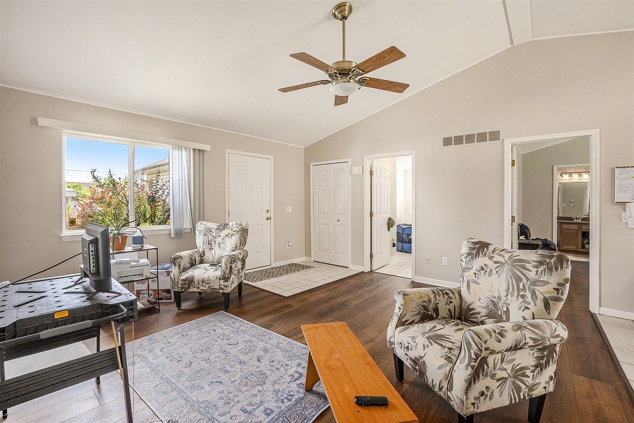 Property Photo: 46317 Dequindre Road MI 48307-4877