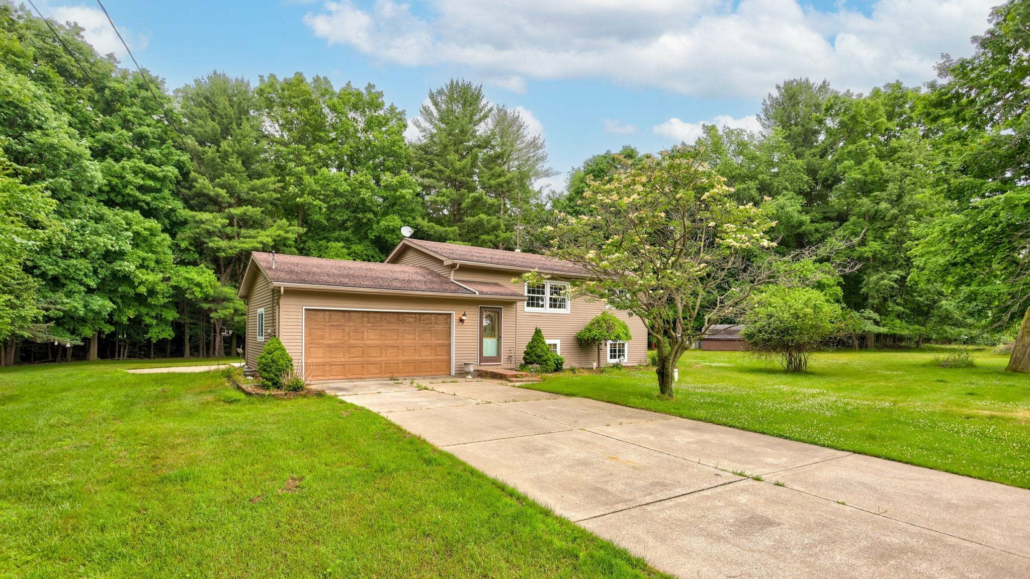 Property Photo: 5852 Pinkerton Road MI 48768