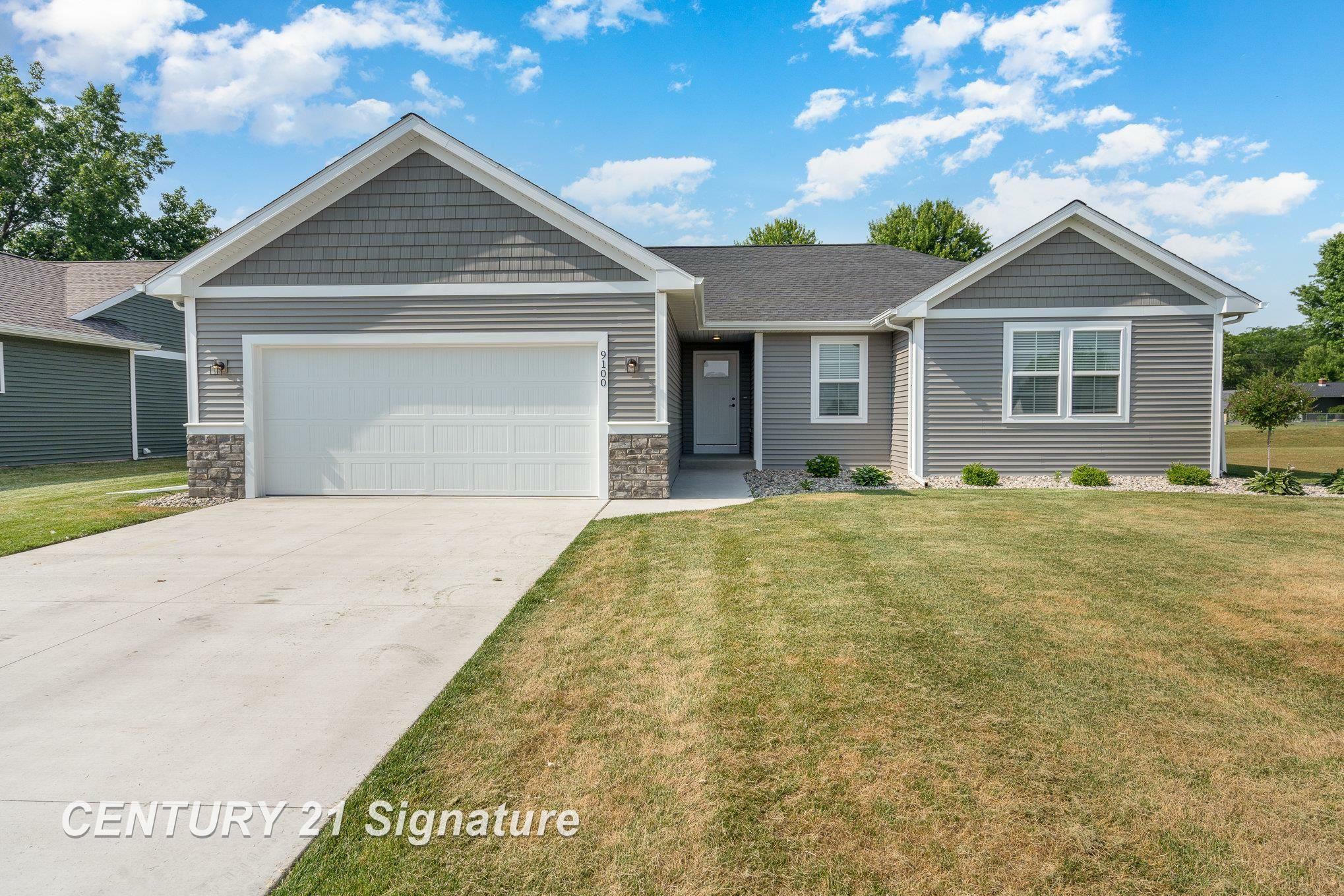 Property Photo: 9100 Brook Hollow Lane MI 48623