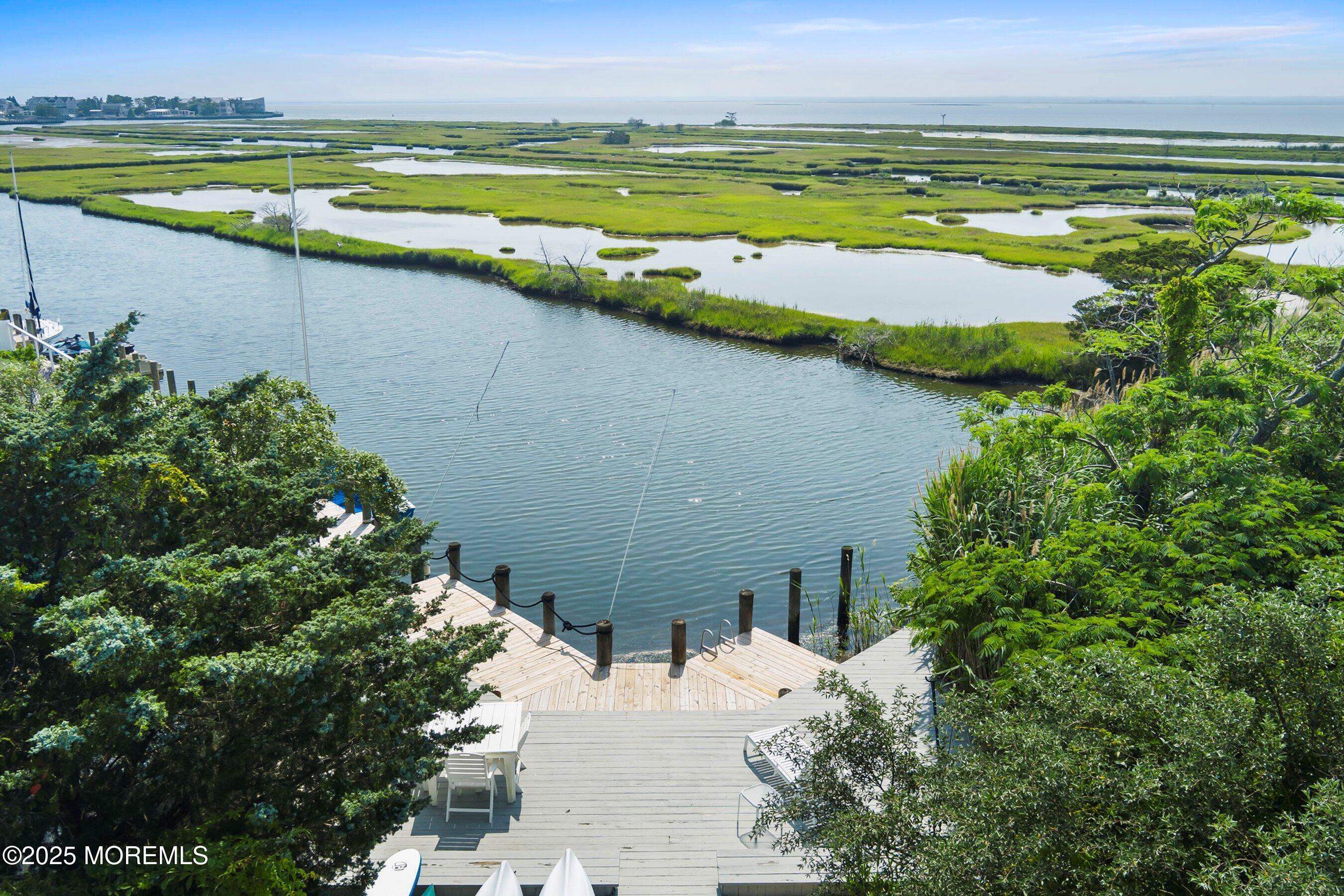 Property Photo:  365 Dusty Miller Drive  NJ 08008 