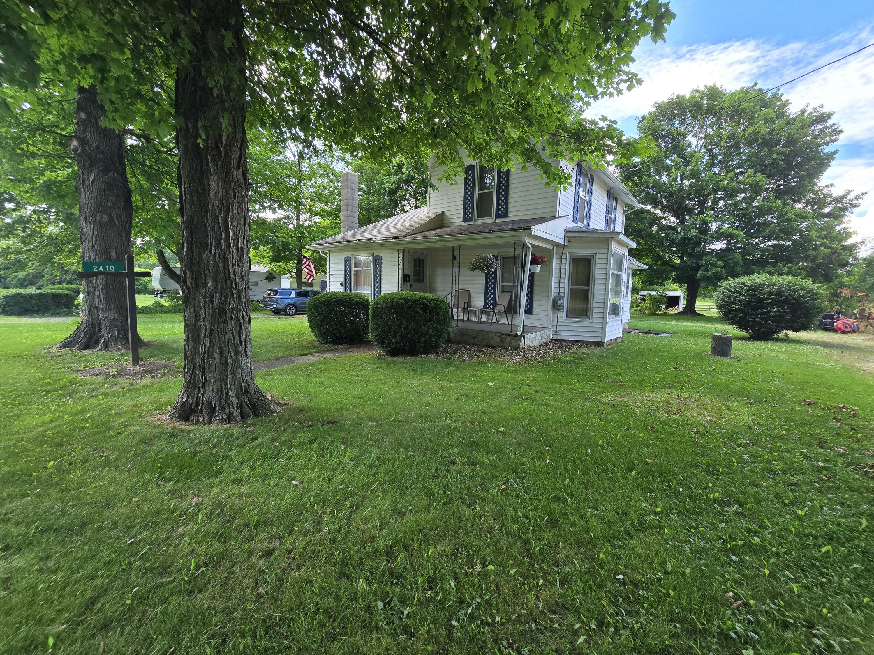 Property Photo: 2410 Brad Street MI 49239