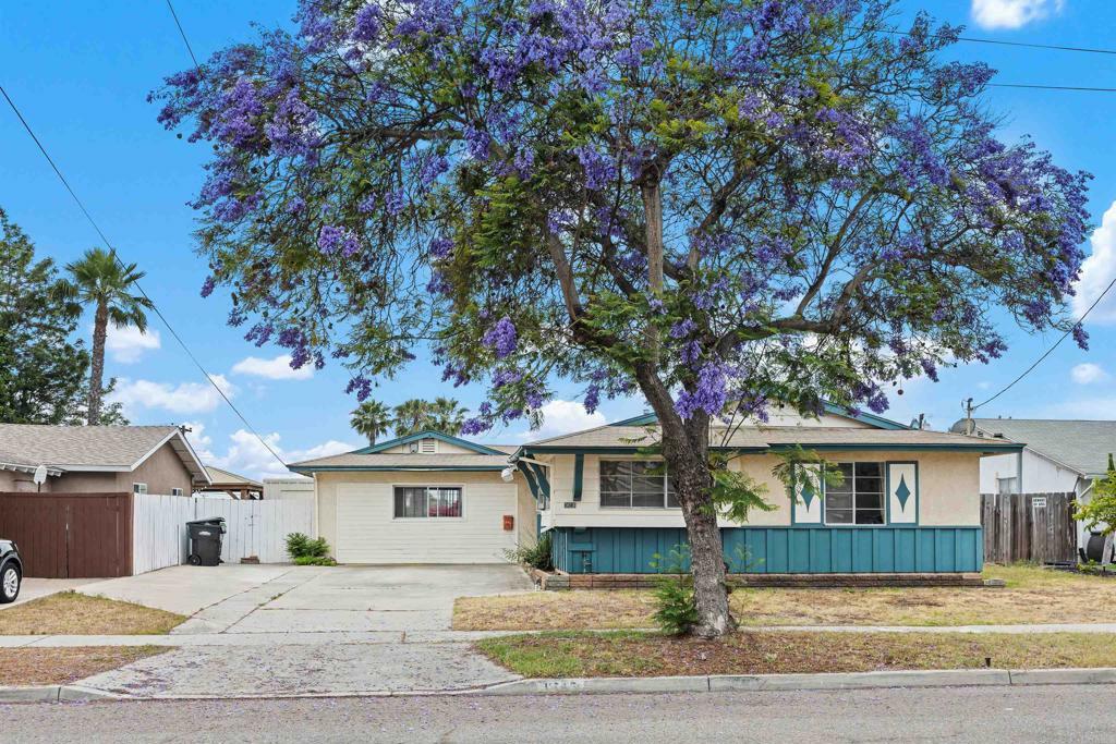Property Photo: 8343 San Carlos Dr. Drive CA 92119