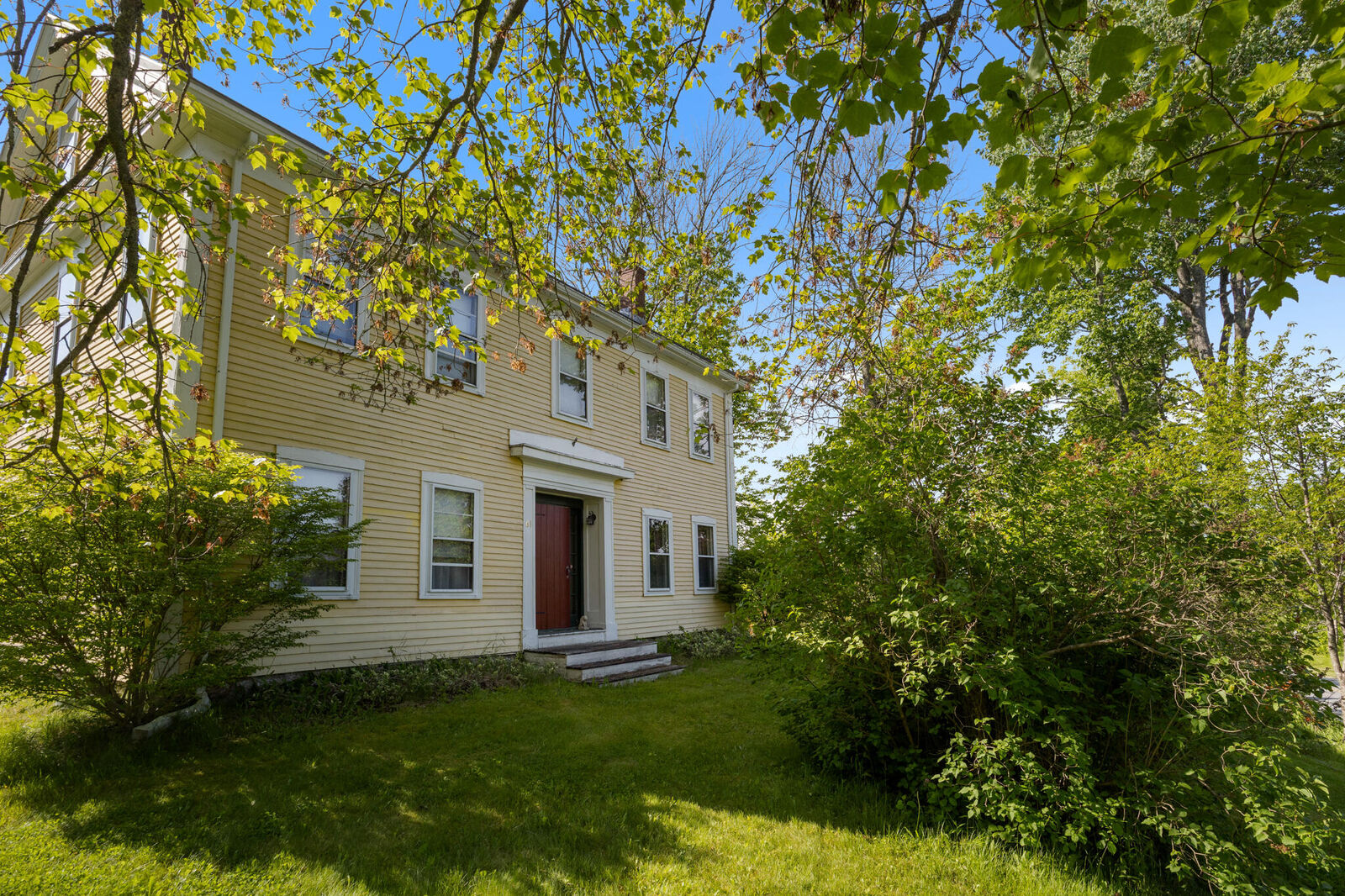 Property Photo:  61 Point Street  ME 04623 