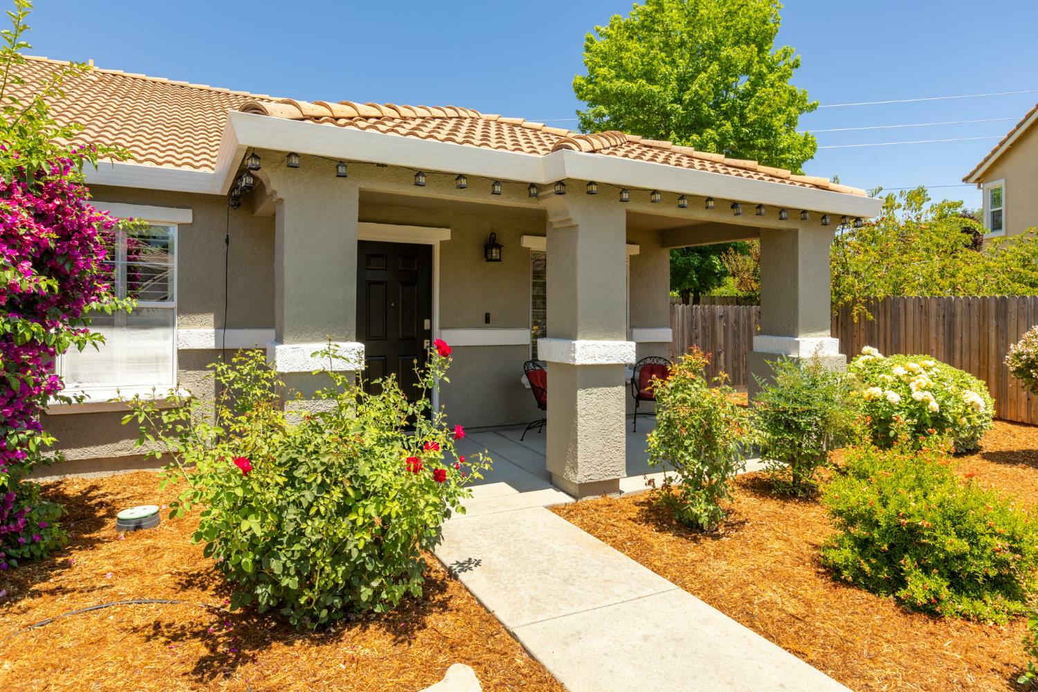 Property Photo: 960 Dolan Court CA 95630