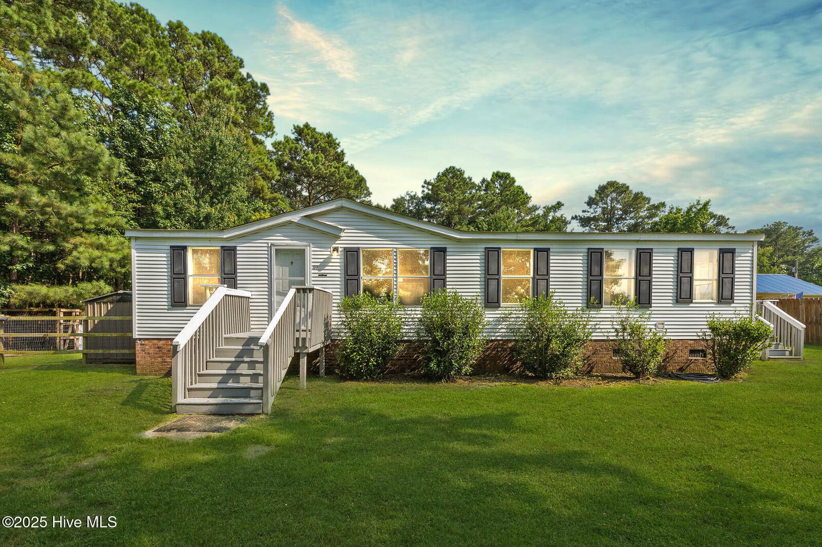 Property Photo: 5849 Burgaw Highway NC 28454