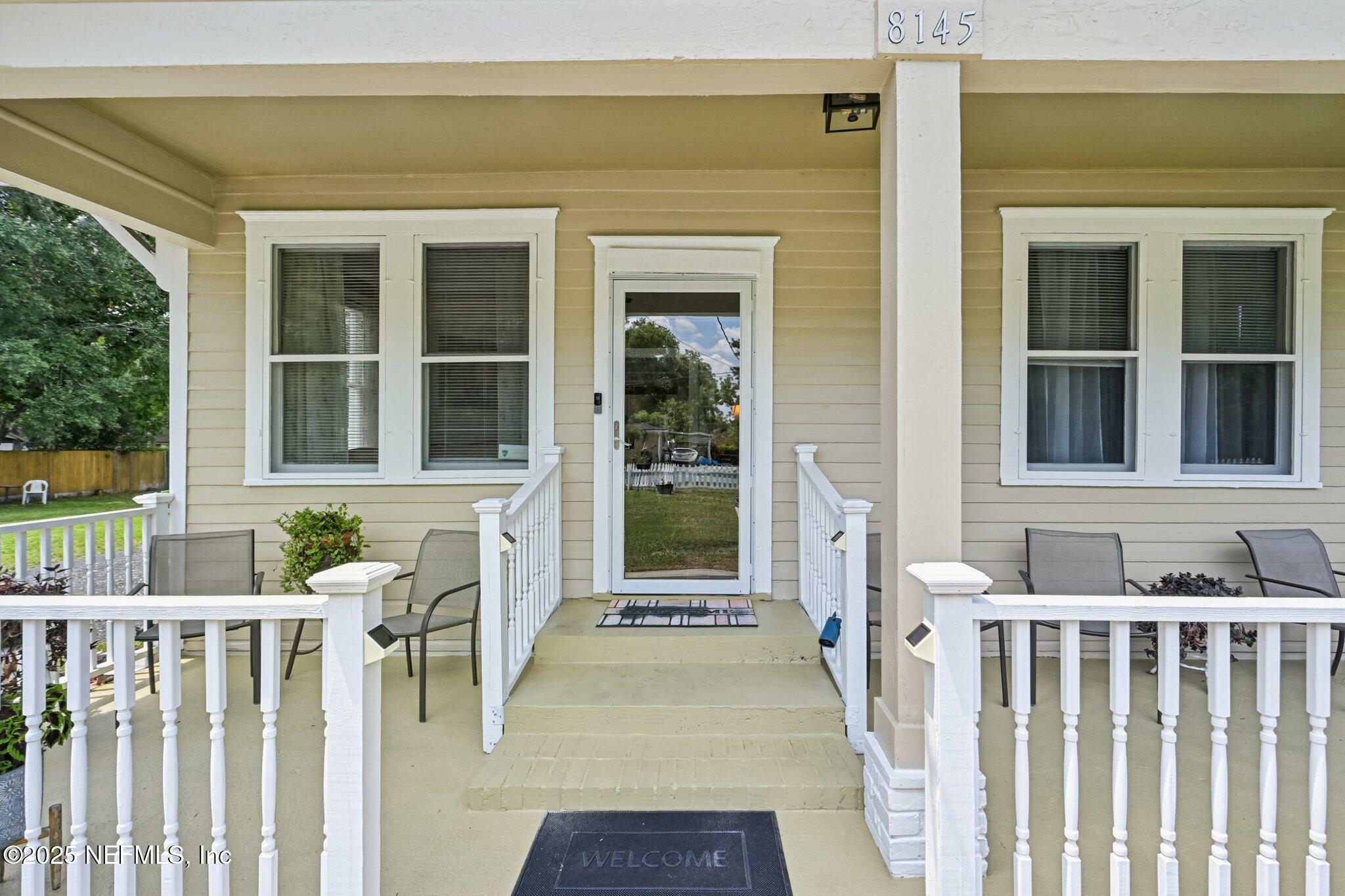 Property Photo: 8145 Raymond Street FL 32221